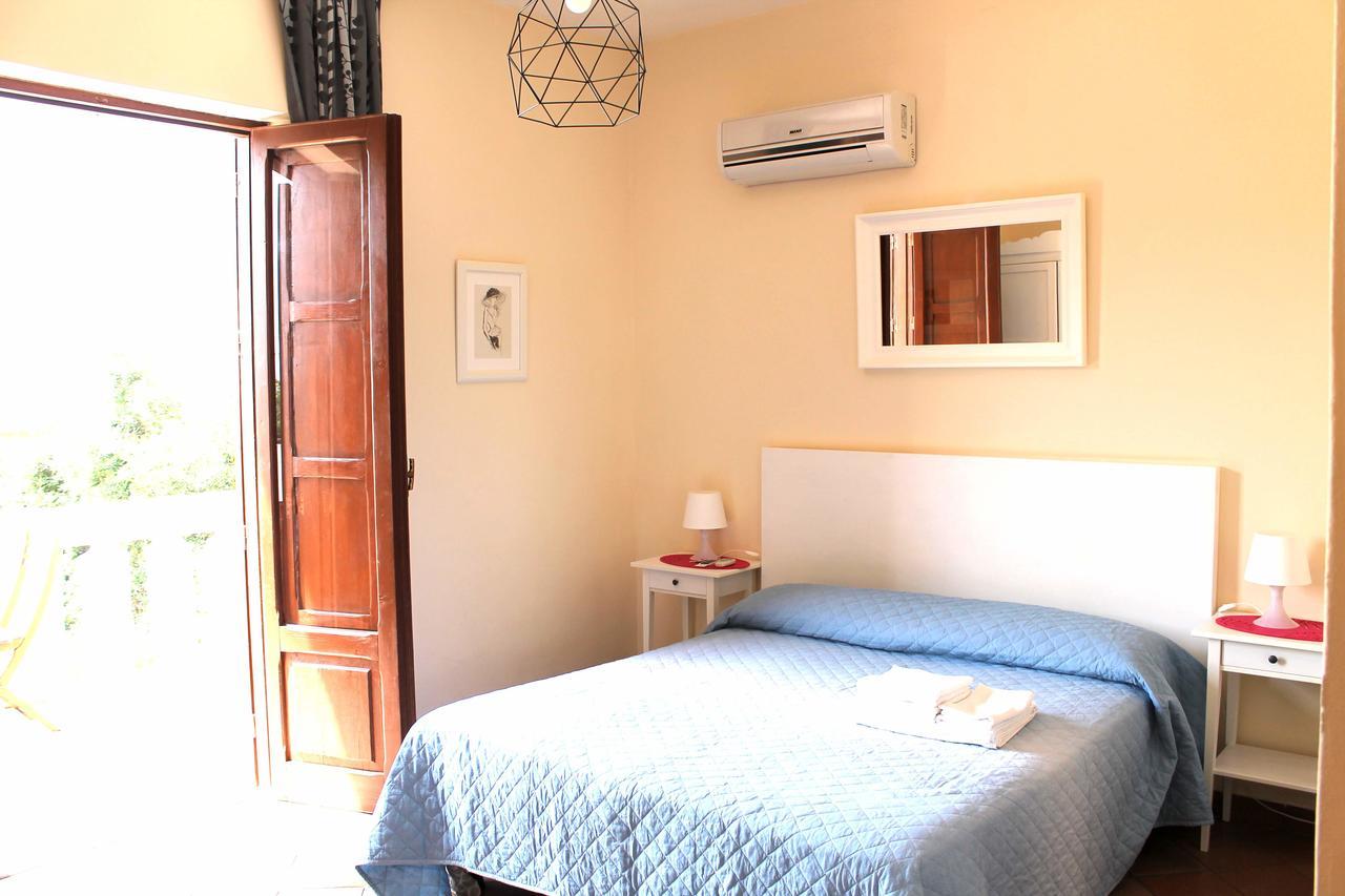 B&B Nettuno Сан-Леоне Екстер'єр фото